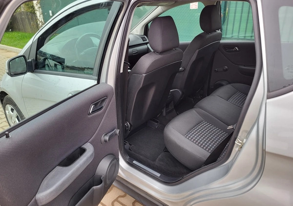 Mercedes-Benz Klasa A cena 23900 przebieg: 161000, rok produkcji 2012 z Piotrków Trybunalski małe 211